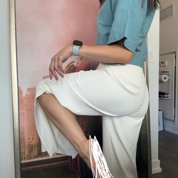 White high waisted wide leg trousers with leg slit, size 10 - Picture 3 of 4